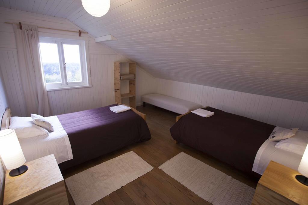 Quila Hostal ลา เอนเซนาดา ภายนอก รูปภาพ